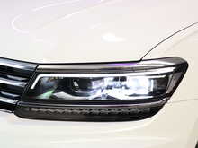 Volkswagen Tiguan TDI R-Line Tech - U13100