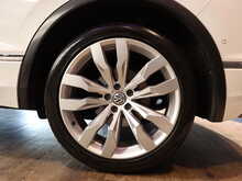 Volkswagen Tiguan TDI R-Line Tech - U13100