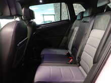 Volkswagen Tiguan TDI R-Line Tech - U13100