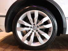 Volkswagen Tiguan TDI R-Line Tech - U13100