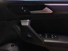 Volkswagen Tiguan TDI R-Line Tech - U13100