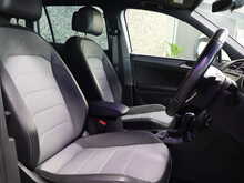 Volkswagen Tiguan TDI R-Line Tech - U13100