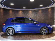 Volkswagen Golf TSI R - U13108