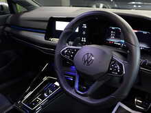 Volkswagen Golf TSI R - U13108