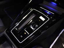 Volkswagen Golf TSI R - U13108