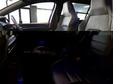 Volkswagen Golf TSI R - U13108