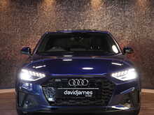 Audi A4 TFSI Black Edition - U13109