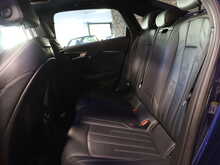 Audi A4 TFSI Black Edition - U13109