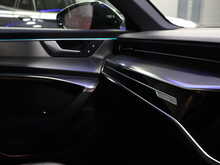 Audi A6 Avant TDI S line - U13120