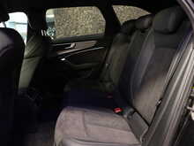 Audi A6 Avant TDI S line - U13120