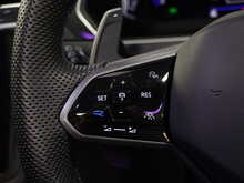 Volkswagen Tiguan TSI R - U13127