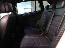 Volkswagen Tiguan TSI R - U13127