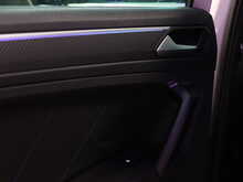 Volkswagen Tiguan TSI R - U13127