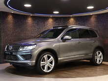 Volkswagen Touareg TDI V6 BlueMotion Tech R-Line Plus - U13131