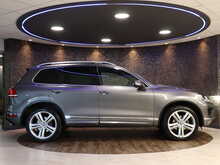Volkswagen Touareg TDI V6 BlueMotion Tech R-Line Plus - U13131