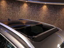 Volkswagen Touareg TDI V6 BlueMotion Tech R-Line Plus - U13131