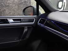 Volkswagen Touareg TDI V6 BlueMotion Tech R-Line Plus - U13131