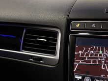 Volkswagen Touareg TDI V6 BlueMotion Tech R-Line Plus - U13131