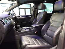 Volkswagen Touareg TDI V6 BlueMotion Tech R-Line Plus - U13131