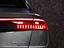 Audi Q8 TDI V6 S line - U13138