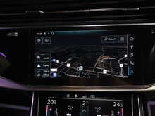 Audi Q8 TDI V6 S line - U13138