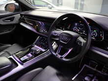 Audi Q8 TDI V6 S line - U13138
