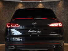 Volkswagen Touareg TSI V6 R - U13161