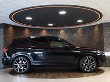 Volkswagen Touareg TSI V6 R - U13161