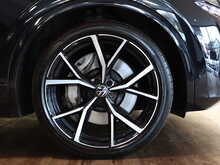 Volkswagen Touareg TSI V6 R - U13161