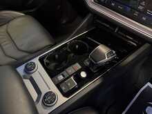 Volkswagen Touareg TSI V6 R - U13161