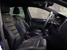 Volkswagen Golf TSI R - U13167