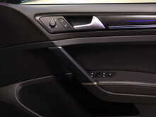 Volkswagen Golf TSI R - U13167