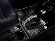 Volkswagen Golf TSI R - U13167