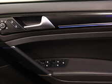 Volkswagen Golf TSI R - U13167