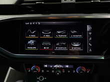 Audi Q3 TFSI CoD Edition 1 - U13170