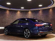 Audi A4 TFSI Black Edition - U13187