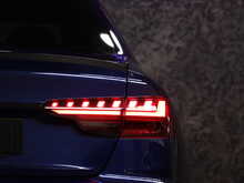 Audi A4 TFSI Black Edition - U13187