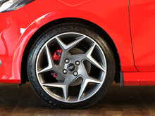 Ford Fiesta T EcoBoost ST-2 - U13205