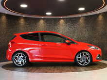 Ford Fiesta T EcoBoost ST-2 - U13205