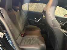 Mercedes-Benz A Class A200 AMG Line - U13222