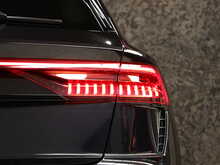 Audi RSQ8 TFSI V8 Vorsprung - U13226