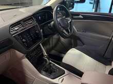 Volkswagen Tiguan TSI Elegance - U13229