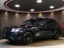 Volkswagen Touareg TDI V6 Black Edition - U13243