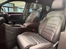 Volkswagen Touareg TDI V6 Black Edition - U13243