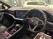 Volkswagen Touareg TDI V6 Black Edition - U13243