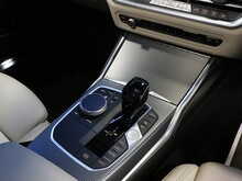 BMW 3 Series 330e M Sport - U13283