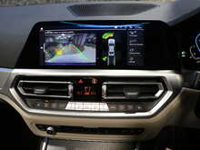 BMW 3 Series 330e M Sport - U13283