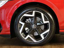 Volkswagen Golf TSI R-Line - U13284
