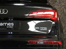 Audi Q5 TFSI Edition 1 - U13286