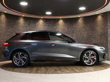 Audi A3 TFSIe S line Competition - U13296